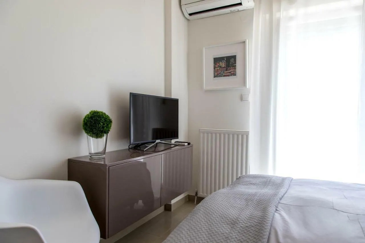 The Modern Suite Thessaloniki 0*,
