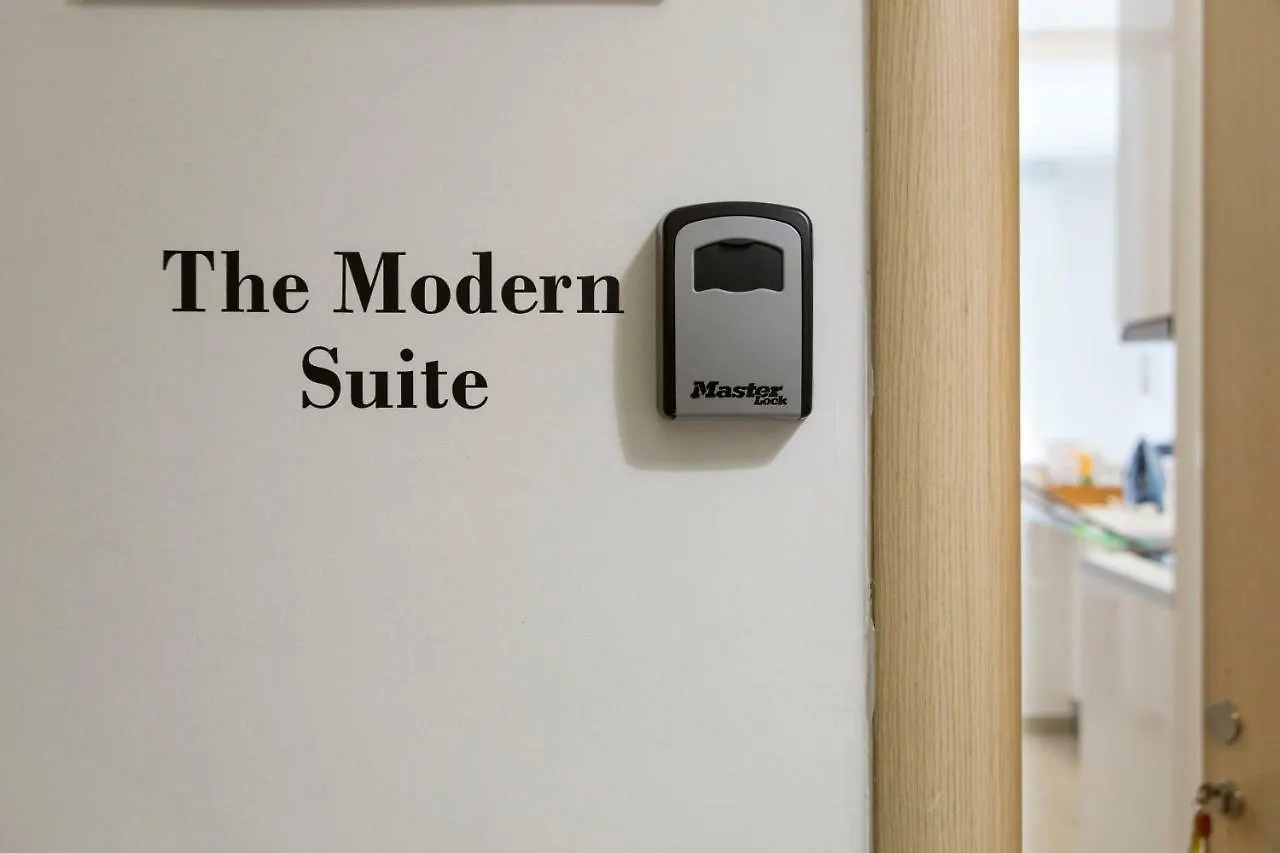 Apartment The Modern Suite Thessaloniki